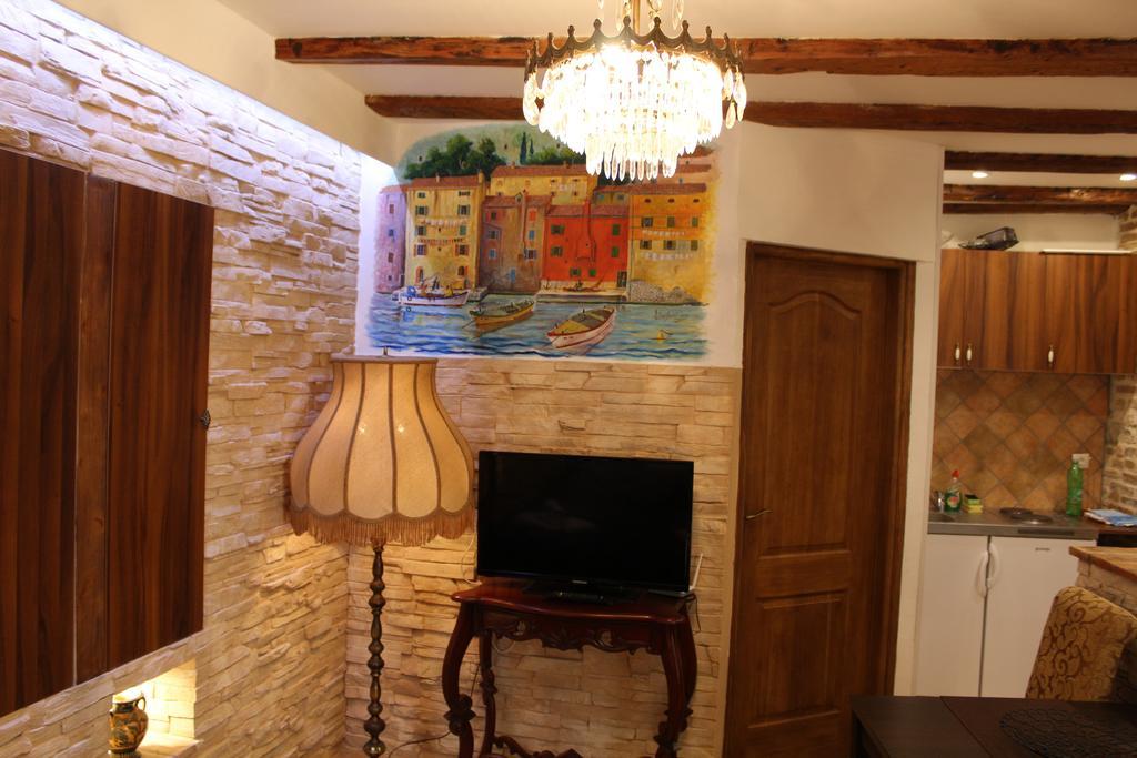Rooms Da Angelica Old City 2 Ровин Екстериор снимка