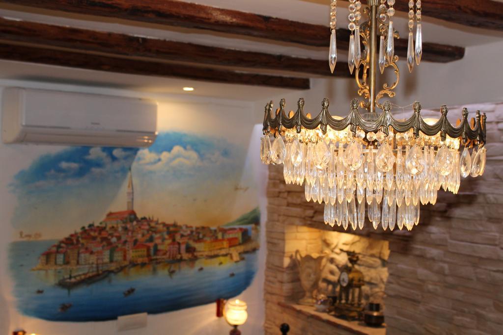 Rooms Da Angelica Old City 2 Ровин Екстериор снимка